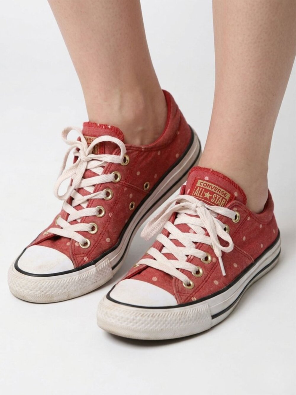 Converse Chuck Taylor All Star Madison Low Top Red White Polka Dot Sneakers  7